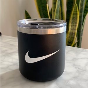 nike thermal mug